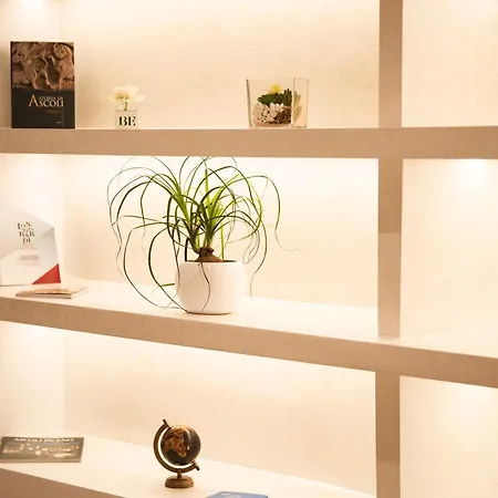 All'ombra Del Duomo * 阿斯科利皮切诺